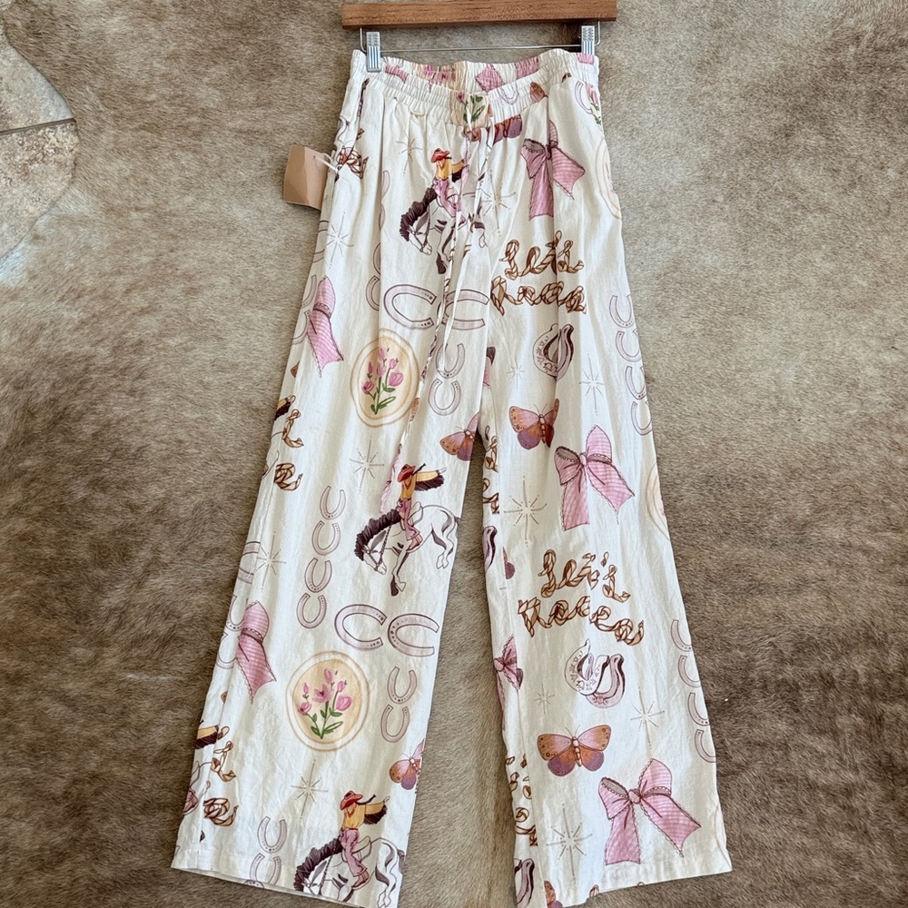 NWT Western Printed Wide-Leg Pants